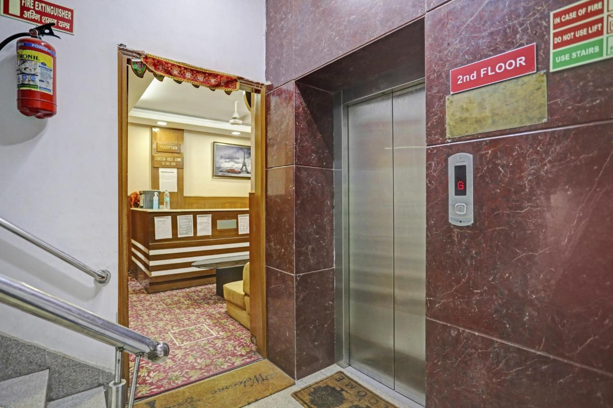 Hotel O Shivam Guest House ניו דלהי מראה חיצוני תמונה